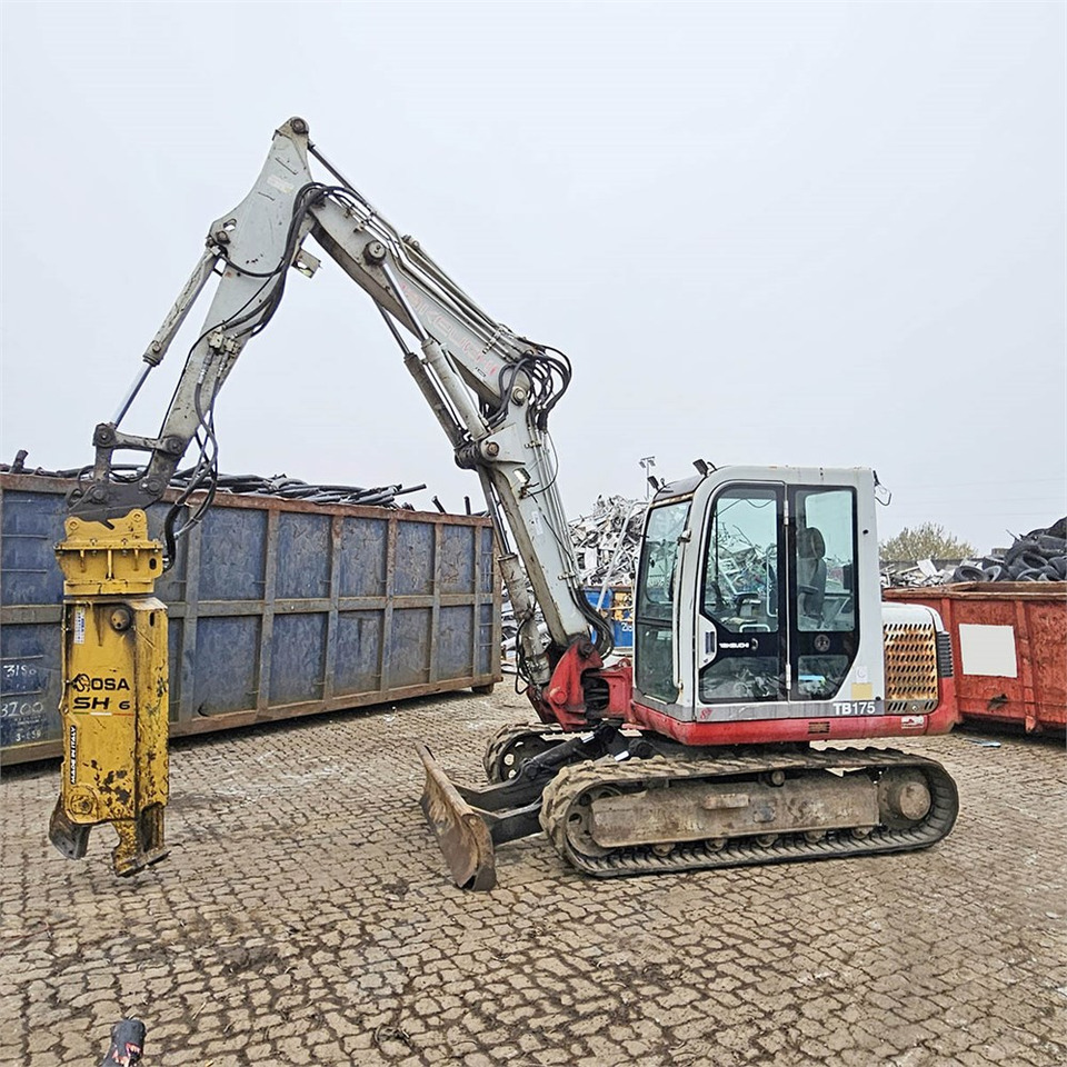 Takeuchi TB175 - Мини-экскаватор: фото 1 Takeuchi TB175 - Мини-экскаватор: фото 1