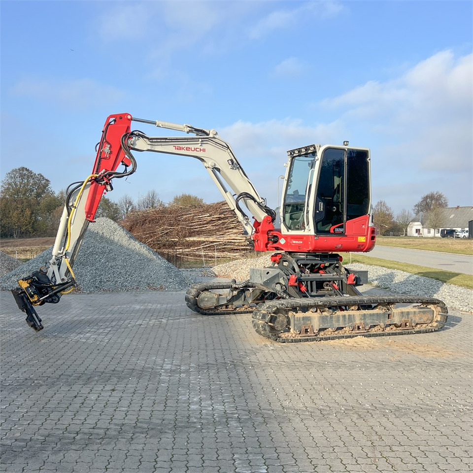 Takeuchi TB260 Levelizer - Мини-экскаватор: фото 4 Takeuchi TB260 Levelizer - Мини-экскаватор: фото 4