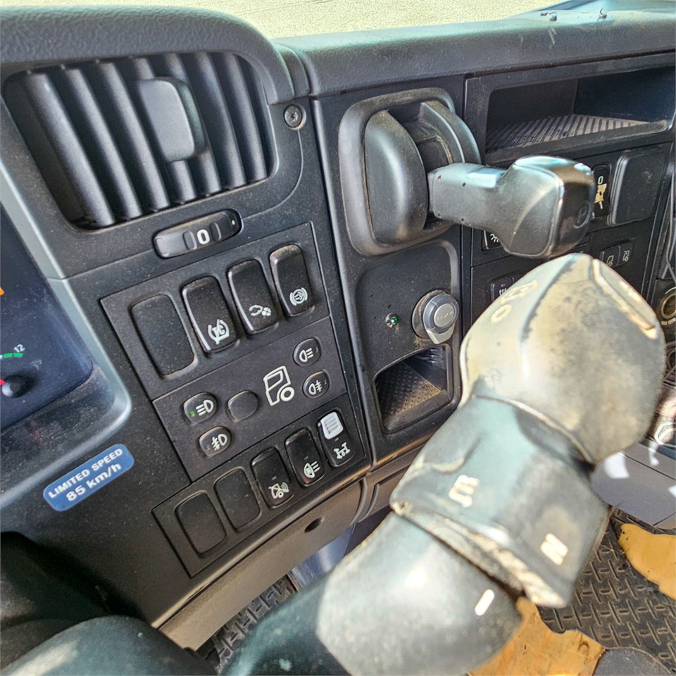 Scania R470 LA 6x2/4 в лизинг Scania R470 LA 6x2/4: фото 18 Scania R470 LA 6x2/4 в лизинг Scania R470 LA 6x2/4: фото 18