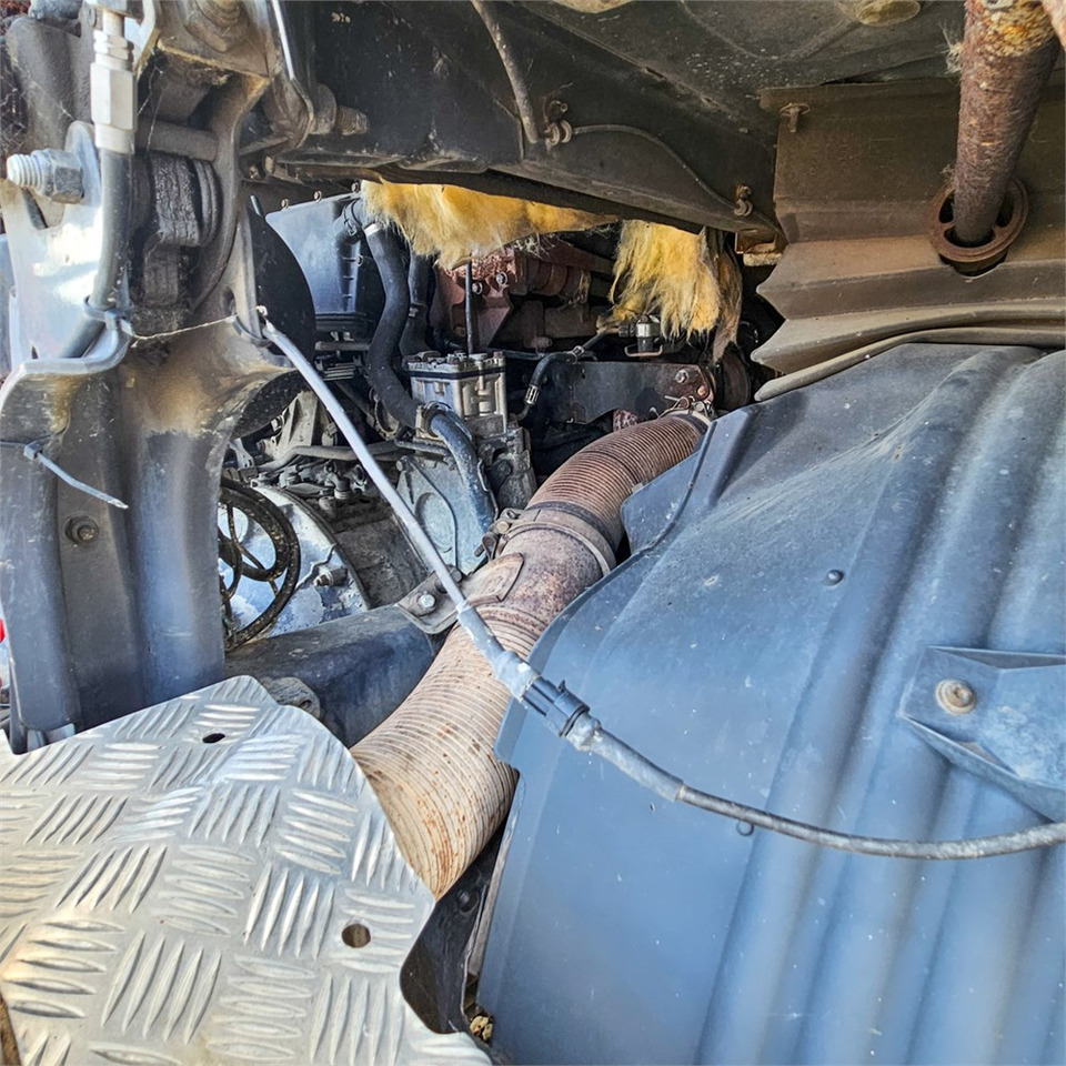 Scania R470 LA 6x2/4 в лизинг Scania R470 LA 6x2/4: фото 32 Scania R470 LA 6x2/4 в лизинг Scania R470 LA 6x2/4: фото 32