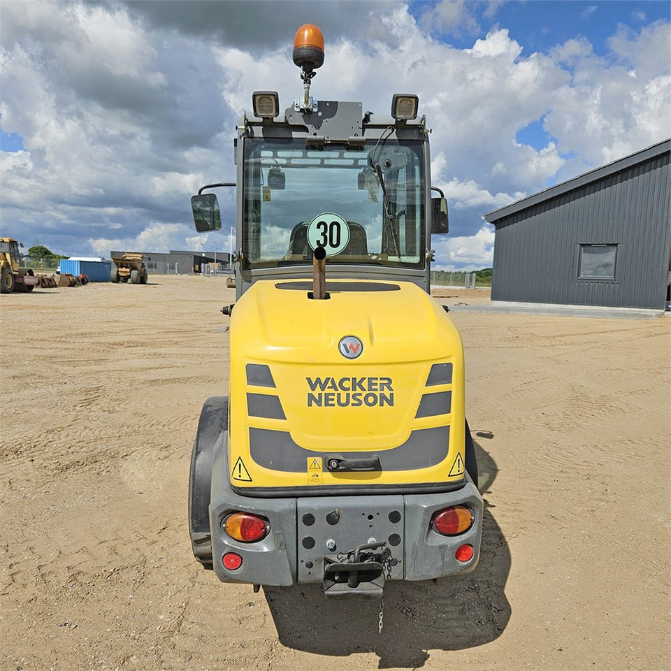Wacker Neuson WL 32/RL30 - Колёсный погрузчик: фото 4 Wacker Neuson WL 32/RL30 - Колёсный погрузчик: фото 4