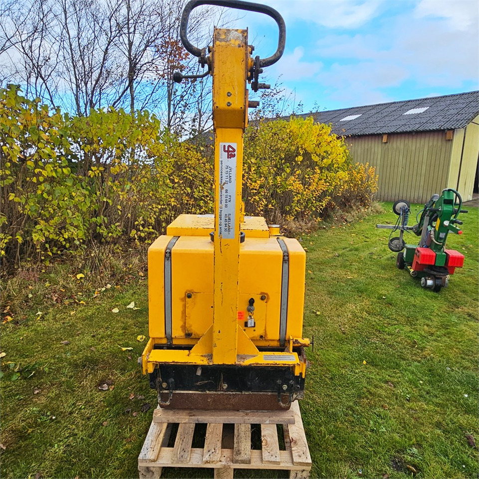 Weber DVH 703 E - Каток тротуарный: фото 5 Weber DVH 703 E - Каток тротуарный: фото 5