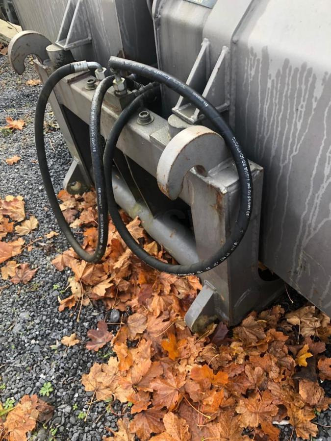 VOLVO GHD 3500 LITRES - Ковш для погрузчика для Строительной техники: фото 3 VOLVO GHD 3500 LITRES - Ковш для погрузчика для Строительной техники: фото 3