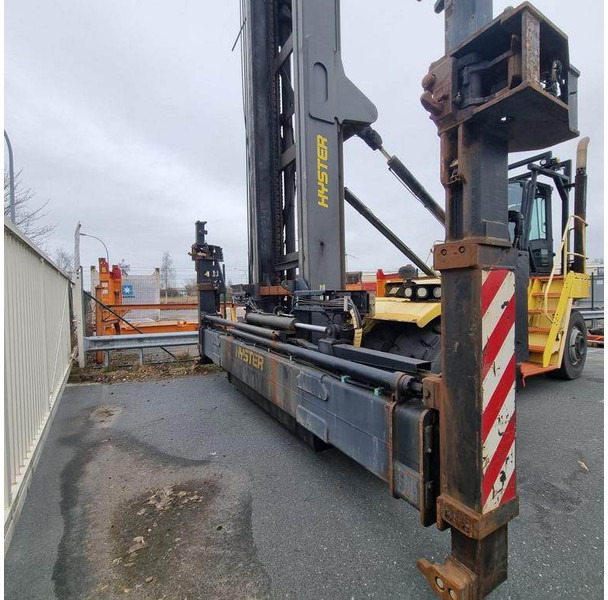 Hyster H23XM-12EC - Контейнерный погрузчик: фото 3 Hyster H23XM-12EC - Контейнерный погрузчик: фото 3