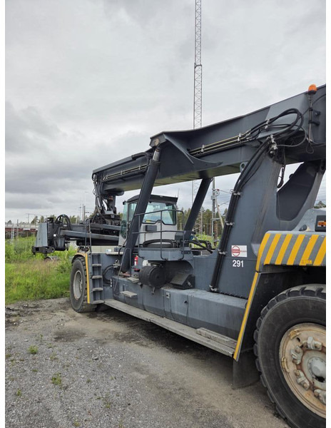 Kalmar DRF450-75C5XS - Ричстакер: фото 4 Kalmar DRF450-75C5XS - Ричстакер: фото 4