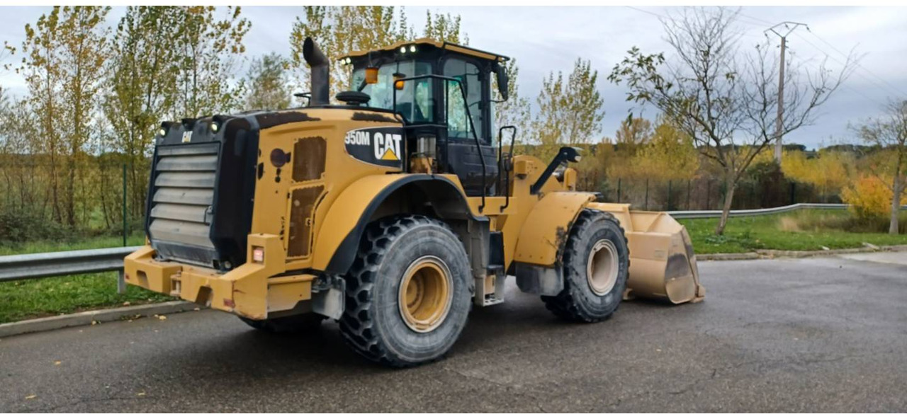 CAT 950M - Колёсный погрузчик: фото 3 CAT 950M - Колёсный погрузчик: фото 3