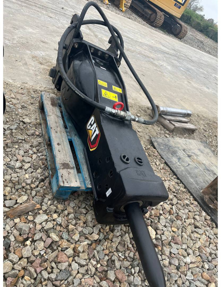 CAT H110S/CW40S/SANS AUTOLUBE - Гидромолот: фото 1 CAT H110S/CW40S/SANS AUTOLUBE - Гидромолот: фото 1