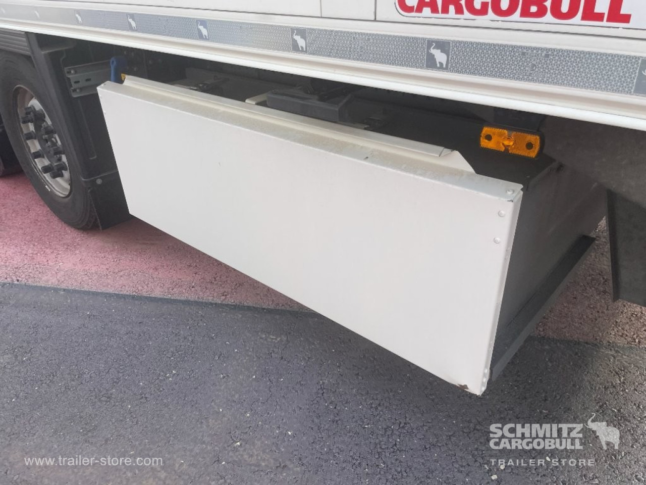 SCHMITZ Semiremolque Frigo Standard - Изотермический полуприцеп: фото 4 SCHMITZ Semiremolque Frigo Standard - Изотермический полуприцеп: фото 4