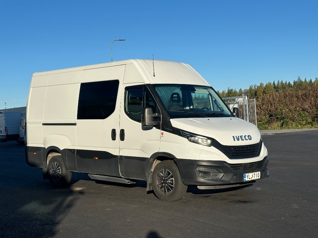 Iveco Daily 35S14 CNG A8 Huom! 6hlö PAKETTIAUTO - Цельнометаллический фургон: фото 3 Iveco Daily 35S14 CNG A8 Huom! 6hlö PAKETTIAUTO - Цельнометаллический фургон: фото 3