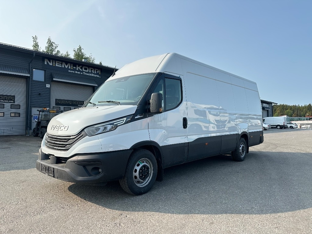 Iveco Daily 35S16A8 16m3 - Цельнометаллический фургон: фото 1 Iveco Daily 35S16A8 16m3 - Цельнометаллический фургон: фото 1