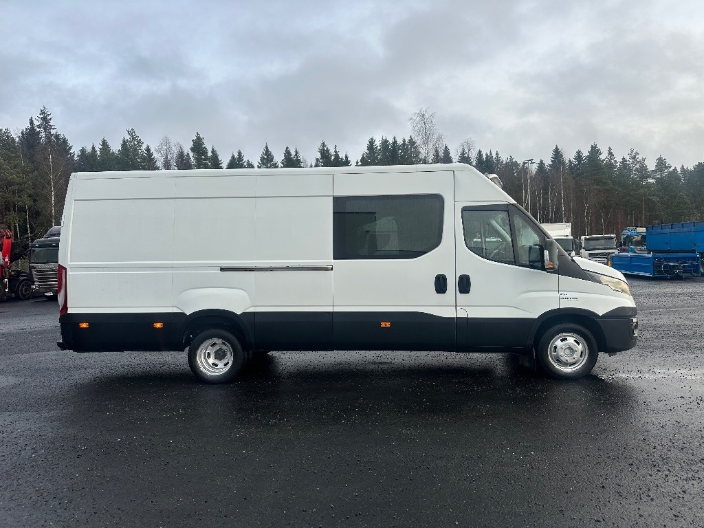 Iveco Daily 50C17 1+5 hlö - Цельнометаллический фургон: фото 3 Iveco Daily 50C17 1+5 hlö - Цельнометаллический фургон: фото 3