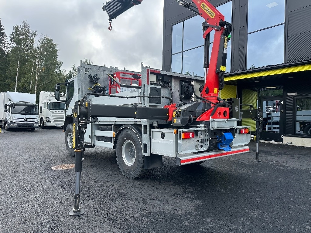 Iveco Eurocargo ML150E28 4x4 sähkölaitos varustein - Автоманипулятор: фото 5 Iveco Eurocargo ML150E28 4x4 sähkölaitos varustein - Автоманипулятор: фото 5