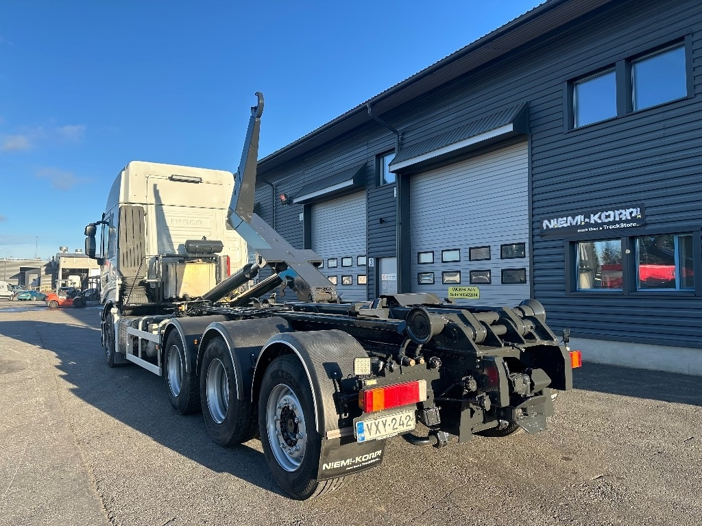 Iveco Stralis 560 8x4*4 - Крюковой мультилифт: фото 4 Iveco Stralis 560 8x4*4 - Крюковой мультилифт: фото 4