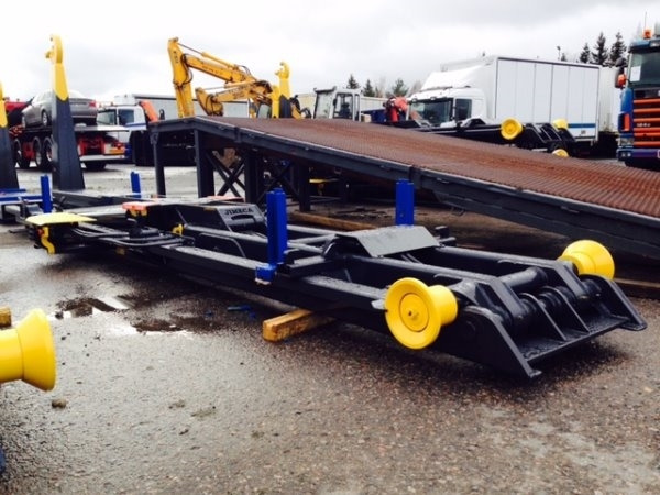 Jimeca Koukkulaite 16t - Система портальной погрузки/ Мультилифт: фото 2 Jimeca Koukkulaite 16t - Система портальной погрузки/ Мультилифт: фото 2