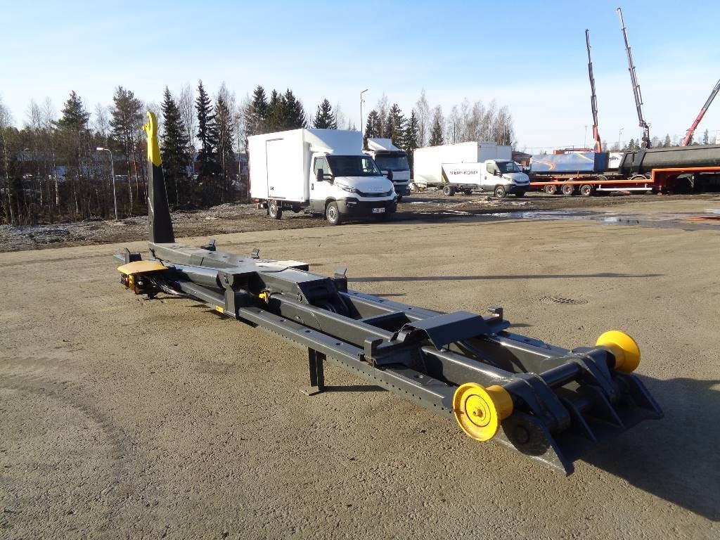 Jimeca Koukkulaite 25t - Система портальной погрузки/ Мультилифт: фото 4 Jimeca Koukkulaite 25t - Система портальной погрузки/ Мультилифт: фото 4