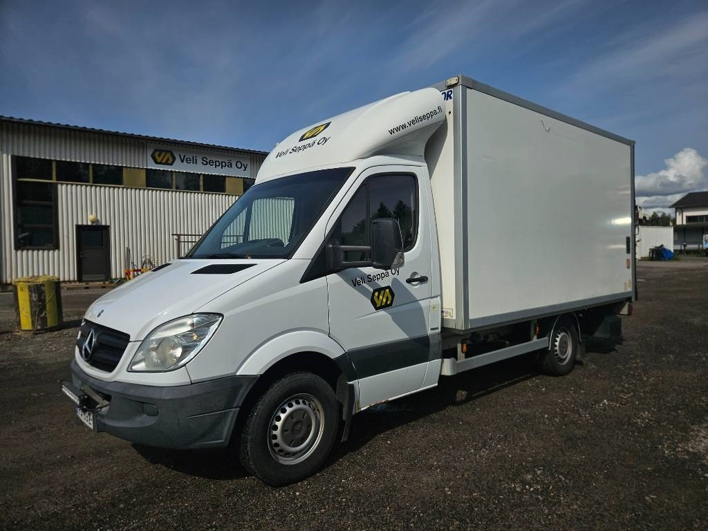 Mercedes-Benz Sprinter 316 CDI B-kortilla ajettava - Фургон с закрытым кузовом: фото 1 Mercedes-Benz Sprinter 316 CDI B-kortilla ajettava - Фургон с закрытым кузовом: фото 1