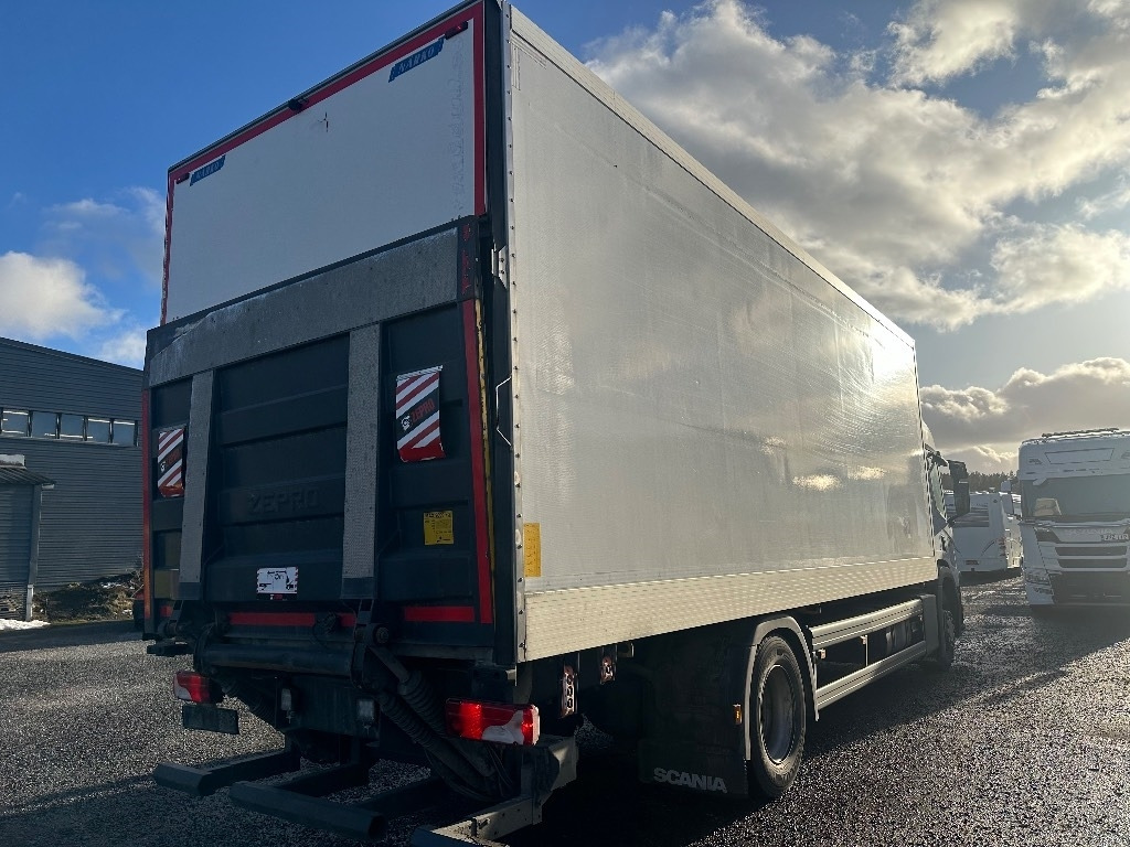 Scania P250 - Грузовик с закрытым кузовом: фото 3 Scania P250 - Грузовик с закрытым кузовом: фото 3