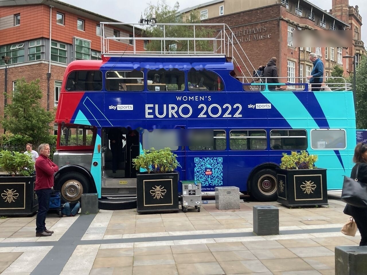 Leyland PD3 British Triple-Decker Bus Promotional Exhibition - Двухэтажный автобус: фото 2 Leyland PD3 British Triple-Decker Bus Promotional Exhibition - Двухэтажный автобус: фото 2