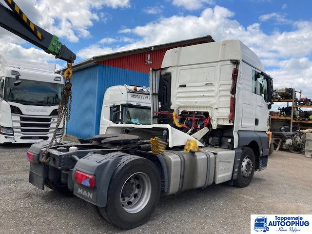 MAN TGX 18.460 - Тягач: фото 3 MAN TGX 18.460 - Тягач: фото 3