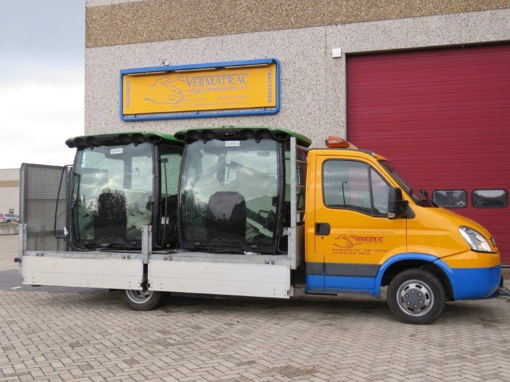 John Deere 6135R, 6145R, 6155R - Кабина для Сельскохозяйственной техники: фото 1 John Deere 6135R, 6145R, 6155R - Кабина для Сельскохозяйственной техники: фото 1