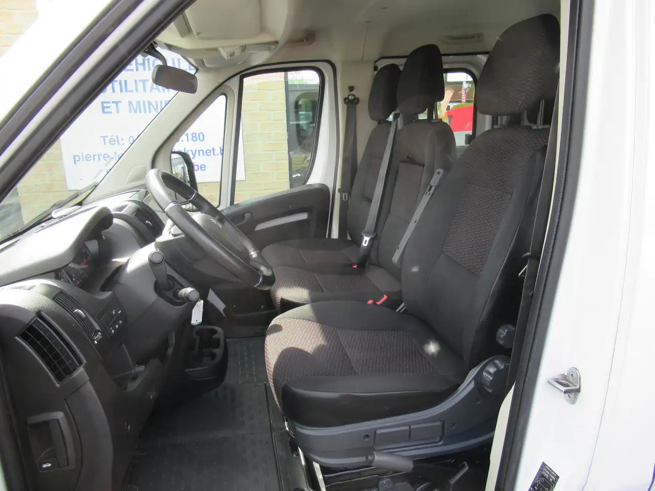 Peugeot Boxer DBLE CAB PICK_UP 165CV 19800€+TVA/BTW - Малотоннажный бортовой грузовик, Грузопассажирский фургон: фото 5 Peugeot Boxer DBLE CAB PICK_UP 165CV 19800€+TVA/BTW - Малотоннажный бортовой грузовик, Грузопассажирский фургон: фото 5