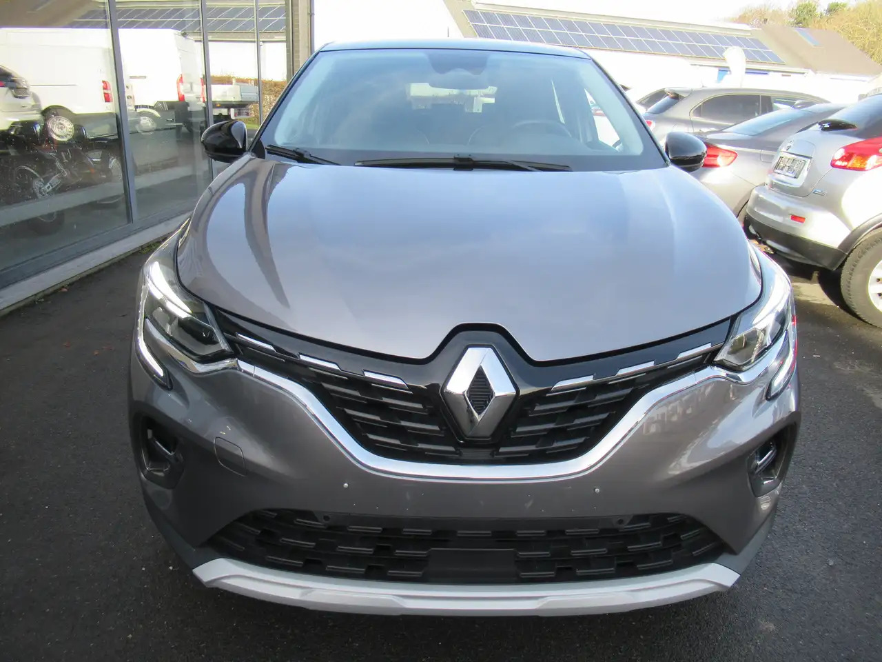Renault Captur Captur 1.33 TCe Intens EDC GPF (EU6D) - Внедорожник: фото 3 Renault Captur Captur 1.33 TCe Intens EDC GPF (EU6D) - Внедорожник: фото 3