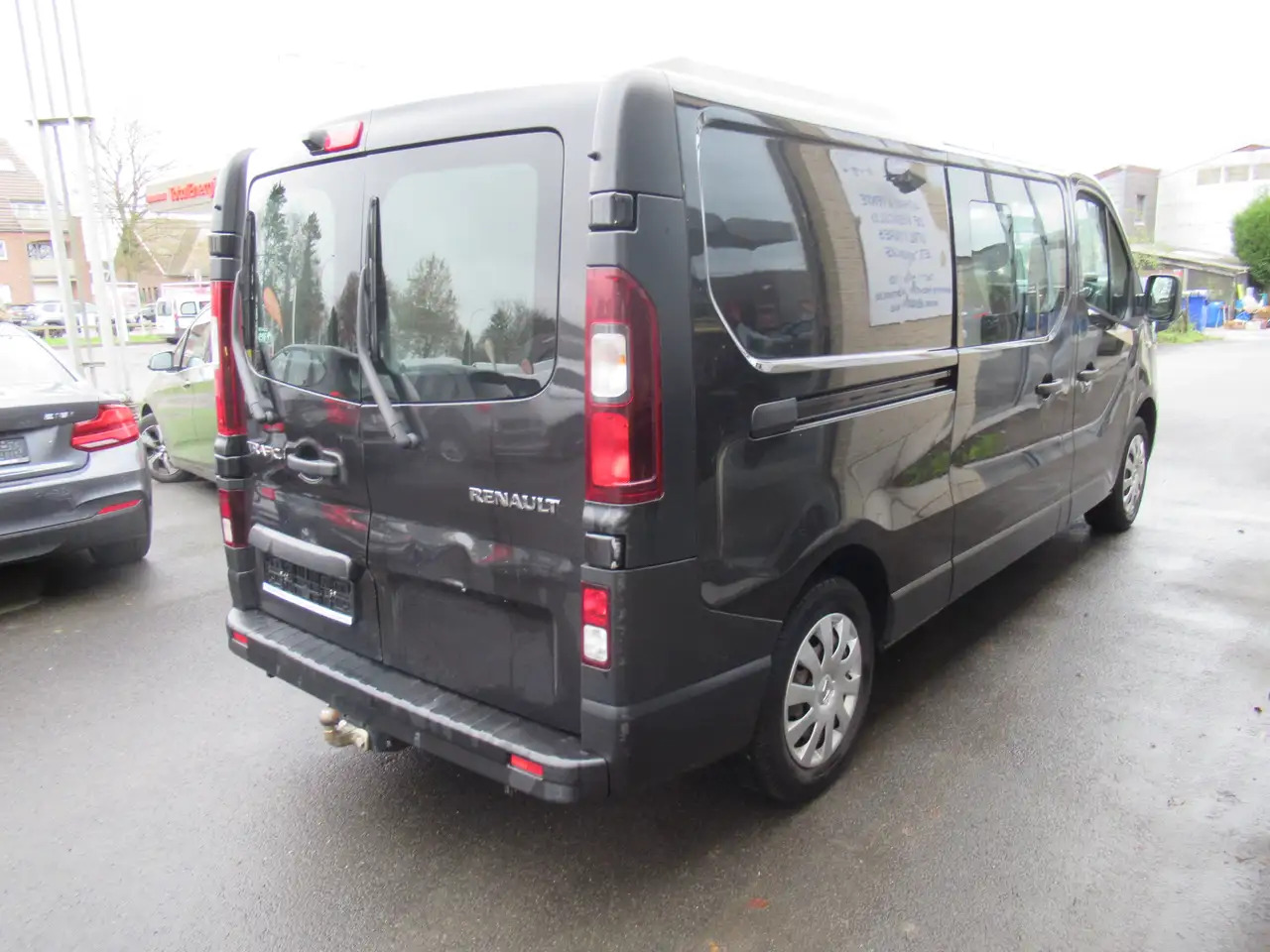 Renault Trafic DBLE CAB L2 AIRCO NAVI CRUISE 14800€+TVA - Грузопассажирский фургон: фото 2 Renault Trafic DBLE CAB L2 AIRCO NAVI CRUISE 14800€+TVA - Грузопассажирский фургон: фото 2