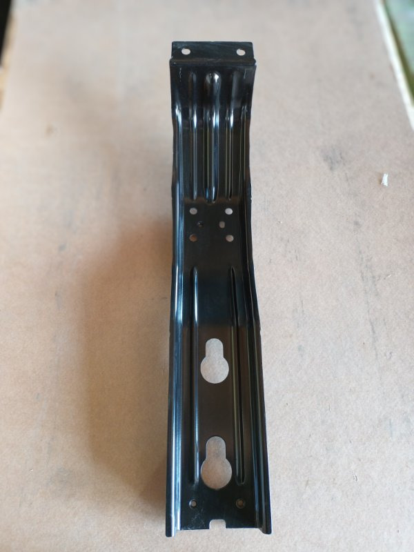 VOLVO BRACKET 82144986 - Рама/ Шасси для Грузовиков: фото 1 VOLVO BRACKET 82144986 - Рама/ Шасси для Грузовиков: фото 1