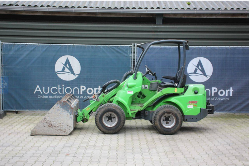 Avant 630 - Колёсный погрузчик: фото 2 Avant 630 - Колёсный погрузчик: фото 2