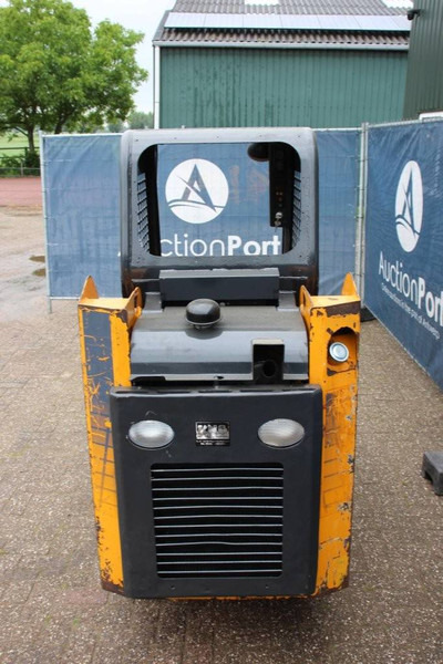 Gehl SL2012 - Колёсный погрузчик: фото 4 Gehl SL2012 - Колёсный погрузчик: фото 4