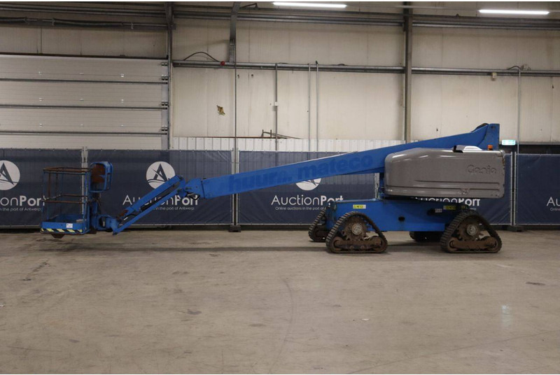 Genie S-45 Trax Crawler - Телескопический подъемник: фото 1 Genie S-45 Trax Crawler - Телескопический подъемник: фото 1