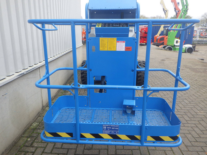 Genie Z-34/22 - Коленчатый подъемник: фото 4 Genie Z-34/22 - Коленчатый подъемник: фото 4