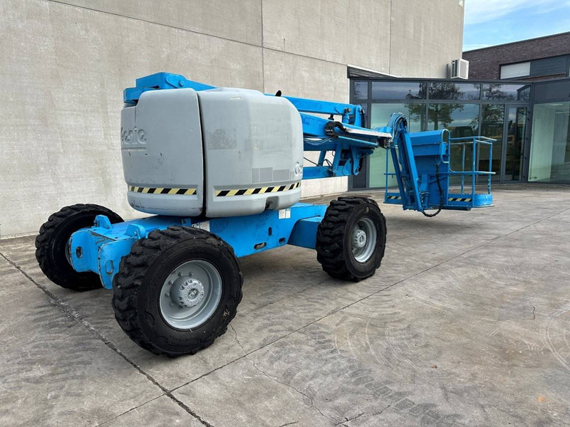 Genie Z45/25 - Коленчатый подъемник: фото 2 Genie Z45/25 - Коленчатый подъемник: фото 2