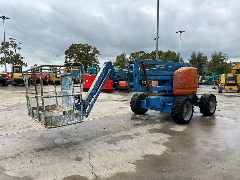 Genie Z45/25 - Коленчатый подъемник: фото 4 Genie Z45/25 - Коленчатый подъемник: фото 4