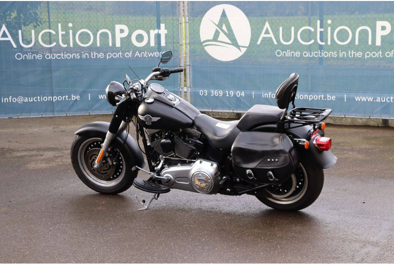 Harley-Davidson Fat Boy Lo - Мотоцикл: фото 3 Harley-Davidson Fat Boy Lo - Мотоцикл: фото 3