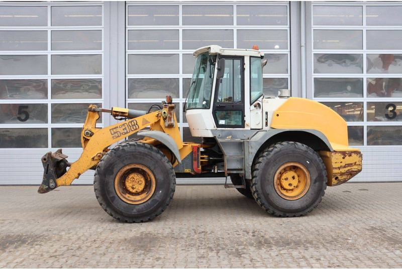 Liebherr L538 - Колёсный погрузчик: фото 2 Liebherr L538 - Колёсный погрузчик: фото 2