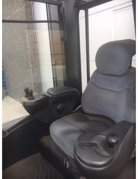 Linde R17X - Ричтрак: фото 5 Linde R17X - Ричтрак: фото 5