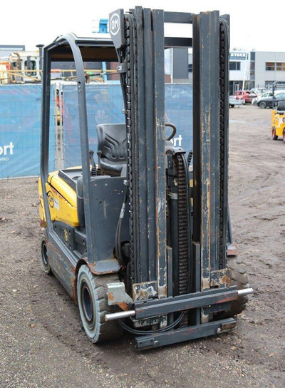 Электропогрузчик OM Carrelli XE 25: фото 7 Электропогрузчик OM Carrelli XE 25: фото 7