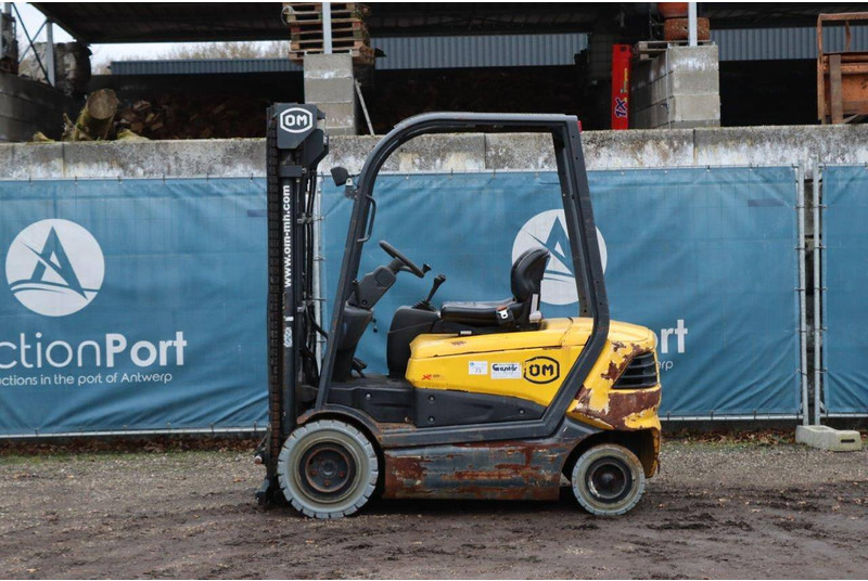 OM Carrelli XE 25 - Электропогрузчик: фото 2 OM Carrelli XE 25 - Электропогрузчик: фото 2