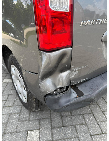 Peugeot Partner Tepee 1.6 HDI - Седан: фото 5 Peugeot Partner Tepee 1.6 HDI - Седан: фото 5