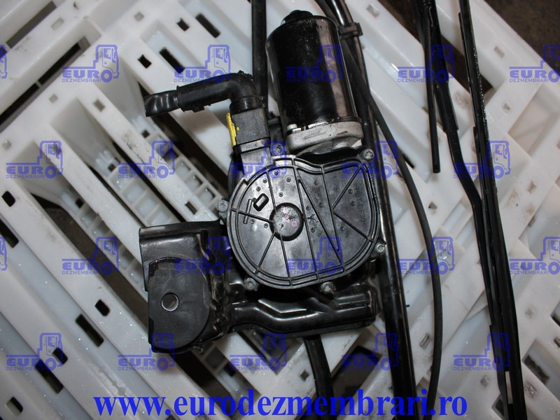 TIMONERIE + MOTORAS STERGATOARE PARBRIZ SCANIA SUPER 2561570, 2558026 - Щетка стеклоочистителя для Грузовиков: фото 2 TIMONERIE + MOTORAS STERGATOARE PARBRIZ SCANIA SUPER 2561570, 2558026 - Щетка стеклоочистителя для Грузовиков: фото 2