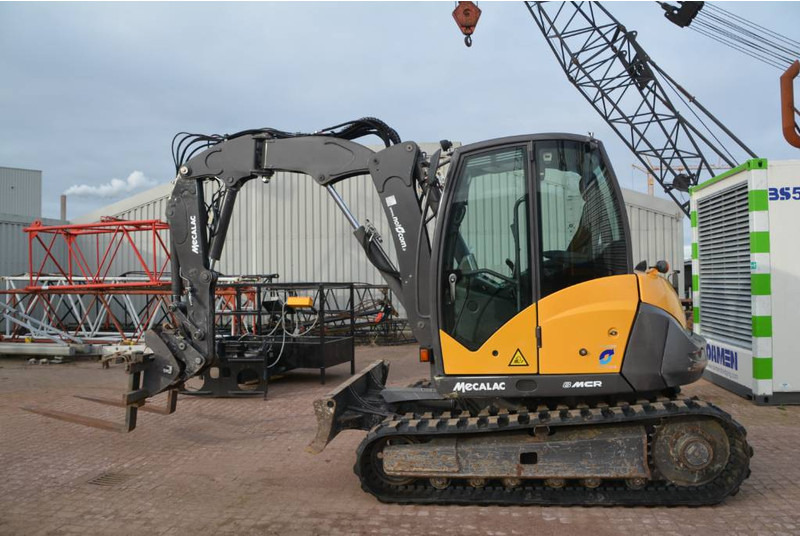 Mecalac 8 MCR - Мини-экскаватор: фото 1 Mecalac 8 MCR - Мини-экскаватор: фото 1