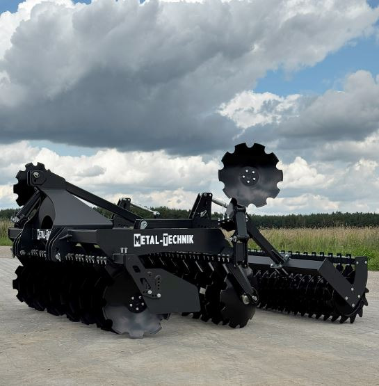 METAL-TECHNIK Brona talerzowa 2,7 m / Scheibenegge / дисковая борона / disc harrow - Дисковая борона: фото 4 METAL-TECHNIK Brona talerzowa 2,7 m / Scheibenegge / дисковая борона / disc harrow - Дисковая борона: фото 4
