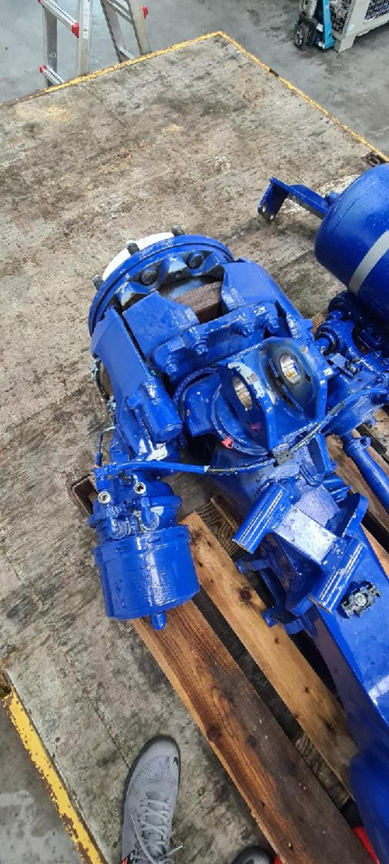 Liebherr Zubehör = LTM 1030-2.1 / diverse Teile und Komponenten - Запчасти для Строительной техники: фото 5 Liebherr Zubehör = LTM 1030-2.1 / diverse Teile und Komponenten - Запчасти для Строительной техники: фото 5