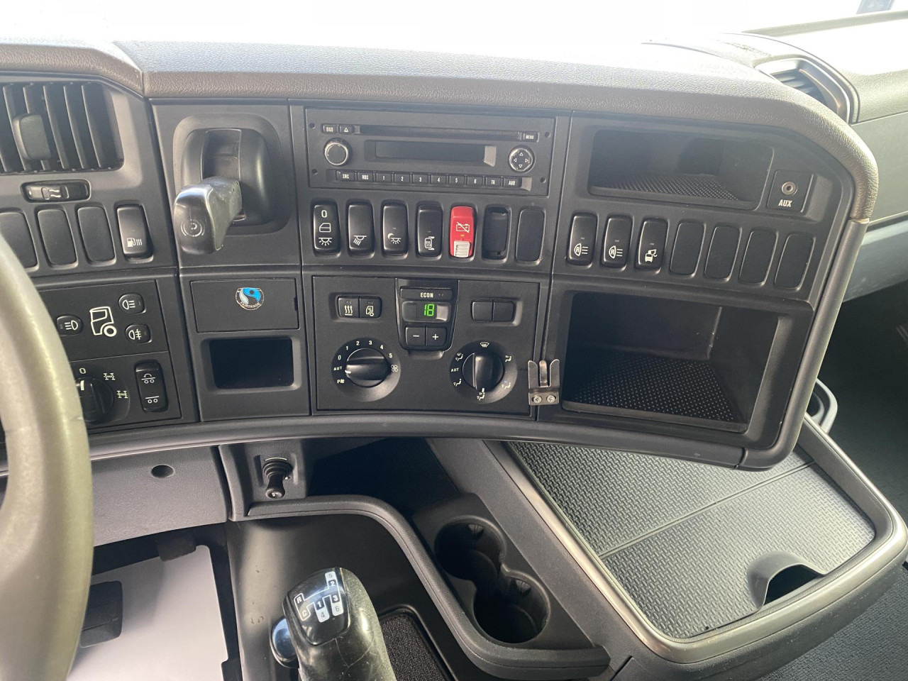 SCANIA R 440 CB6x4HSA - Грузовик-шасси: фото 3 SCANIA R 440 CB6x4HSA - Грузовик-шасси: фото 3