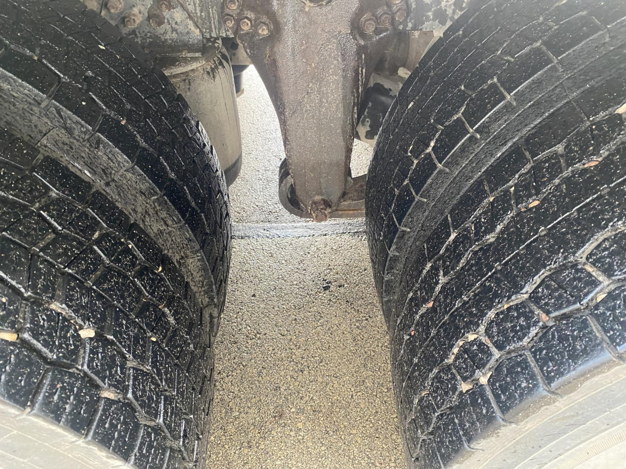 SCANIA R 440 CB6x4HSA - Грузовик-шасси: фото 5 SCANIA R 440 CB6x4HSA - Грузовик-шасси: фото 5