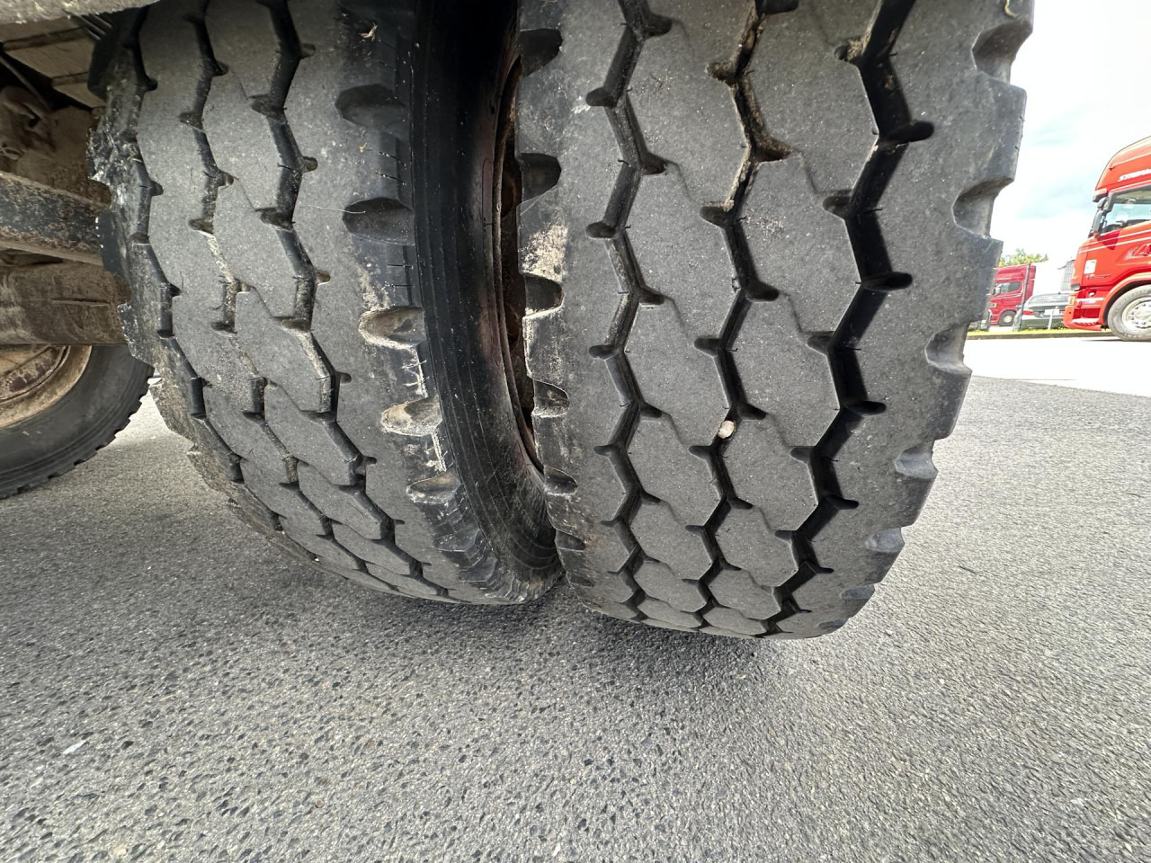 SCANIA R 450 CB6x4HHA - Грузовик-шасси: фото 4 SCANIA R 450 CB6x4HHA - Грузовик-шасси: фото 4