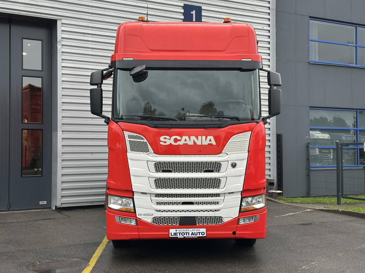 SCANIA R 450 A4x2NA - Тягач: фото 3 SCANIA R 450 A4x2NA - Тягач: фото 3