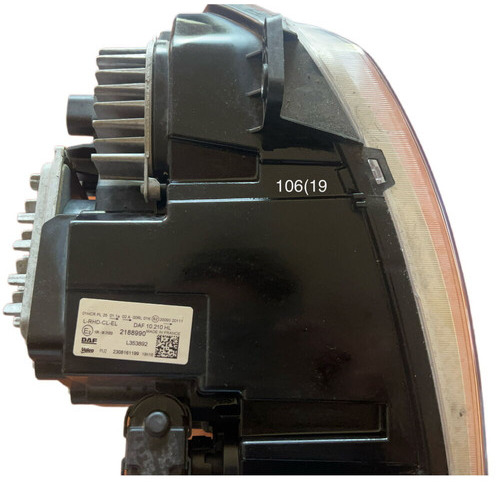 DAF XG 2023 RHD - Передняя фара: фото 2 DAF XG 2023 RHD - Передняя фара: фото 2