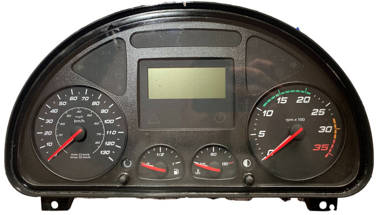 Iveco - Приборная панель: фото 1 Iveco - Приборная панель: фото 1